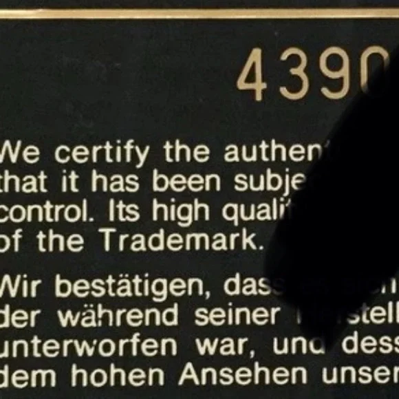 Chanel Black lambskin leather large Quilted Shoulder Bag with 24k Gold ptd Chain - Picture 11 of 16